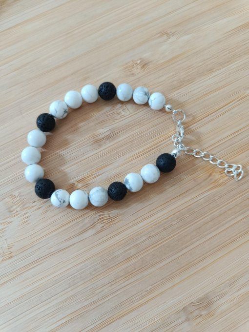 Bracelet Howlite "Pierre de paix intérieure" - 18 cm / 23 cm