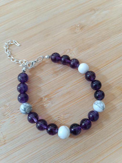 Bracelet Améthyste / Howlite " Sérénité"- 18 à 23 cm